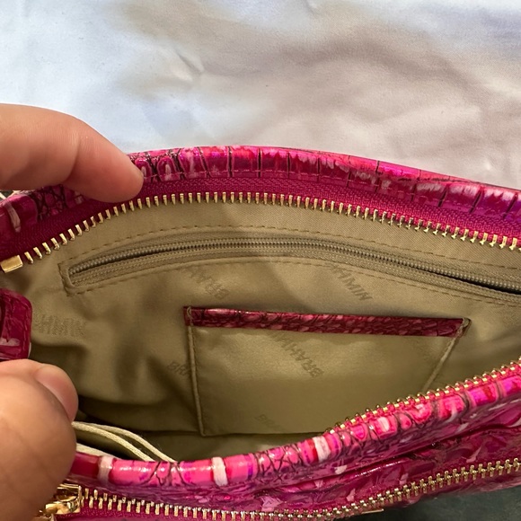 Brahmin Crossbody bright Fuchsia color - Picture 3 of 8